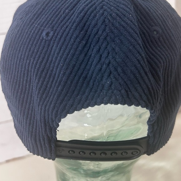 Men's chicago CUBS 47  corduroy navy BLUE hat 🧢 - Picture 5 of 5